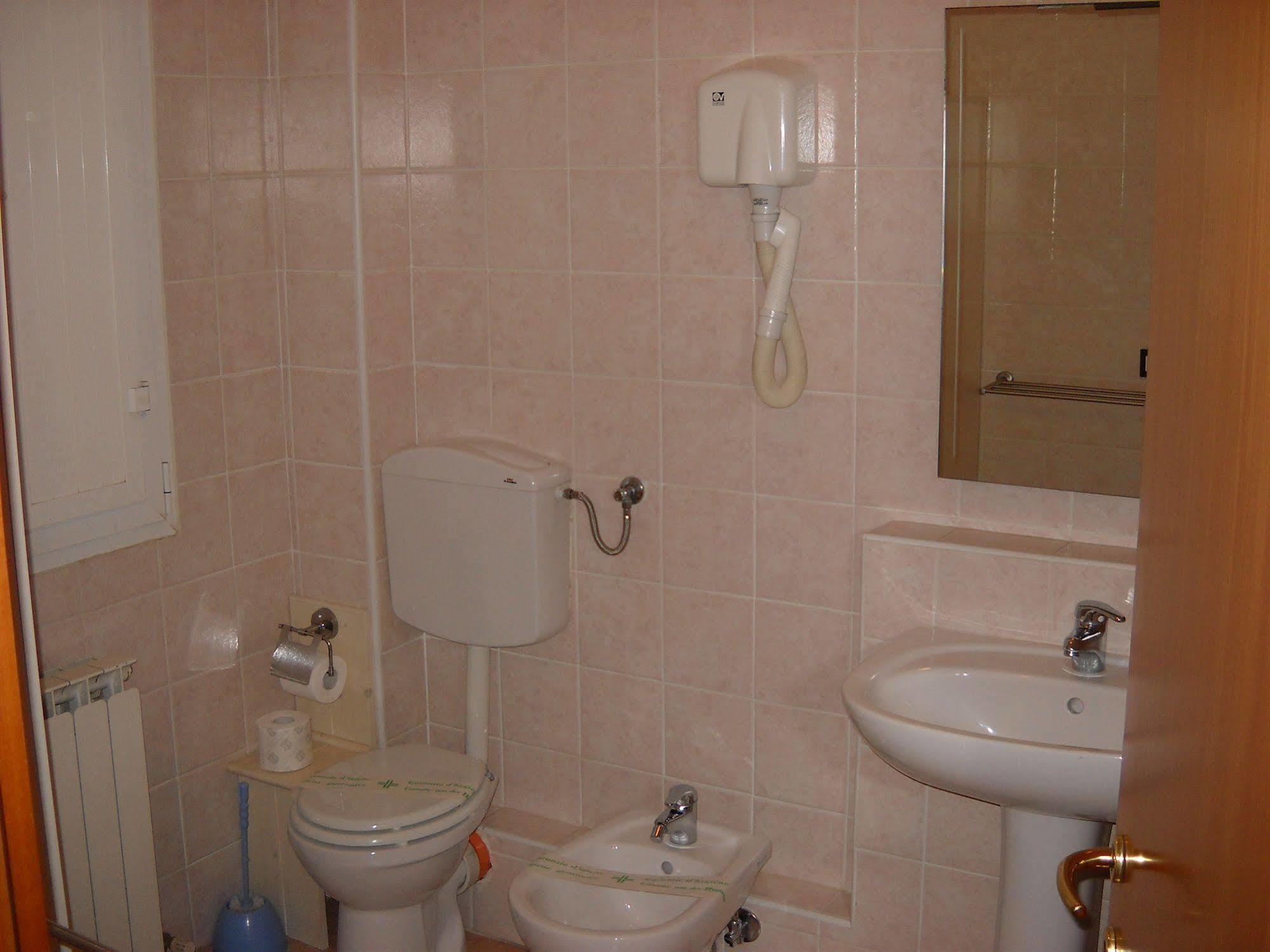 B&B Hope Bologna Exteriör bild
